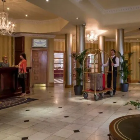 Hotel River Court
