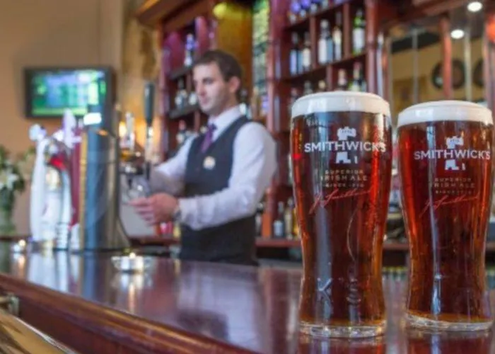 Szálloda River Court